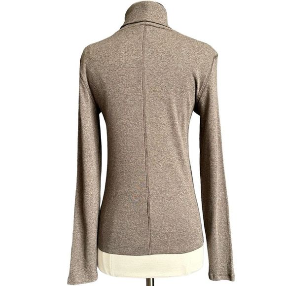 NWOT Everlane The Supima® Micro-Rib Turtleneck Washed Heathered Fatigue M - Picture 9 of 13